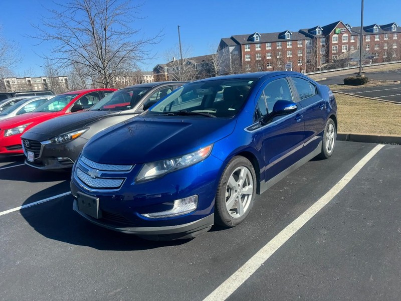 Chevrolet Volt Vehicle Image 02