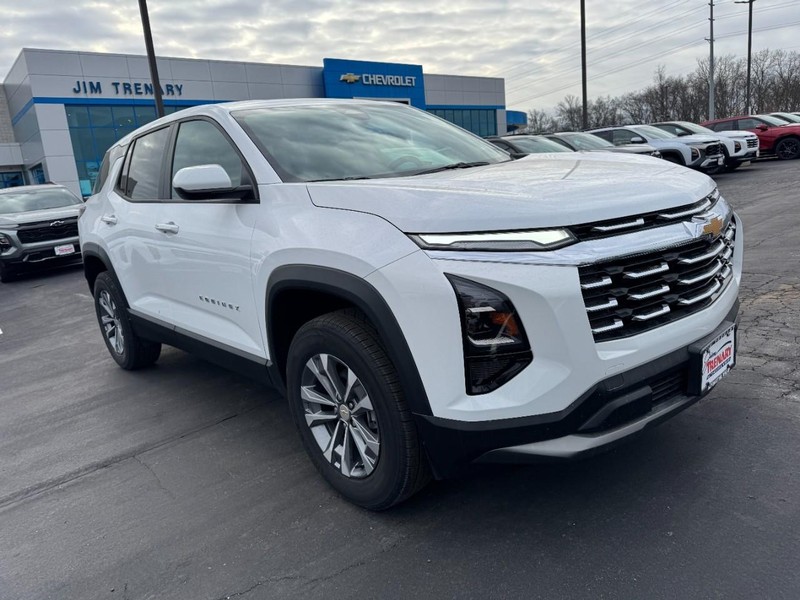 Chevrolet Equinox Vehicle Image 02