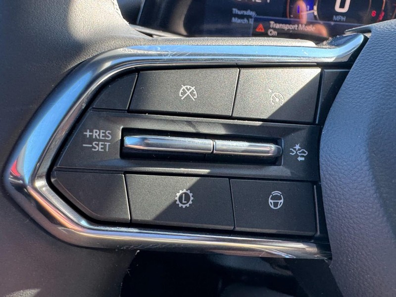 Chevrolet Traverse Vehicle Image 11