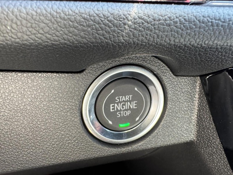 Chevrolet Traverse Vehicle Image 17