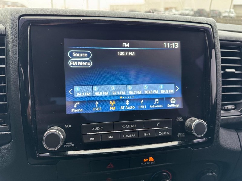 Nissan Frontier Vehicle Image 17