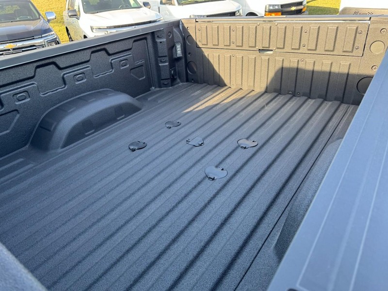 Chevrolet Silverado 2500HD Vehicle Image 08