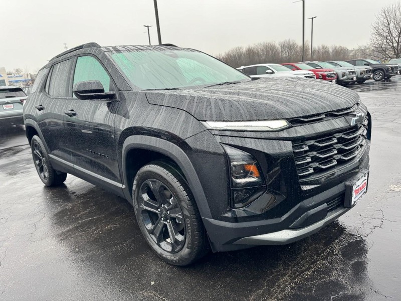 Chevrolet Equinox Vehicle Image 02