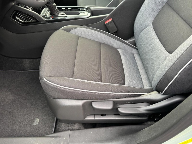 Chevrolet TrailBlazer Vehicle Image 08