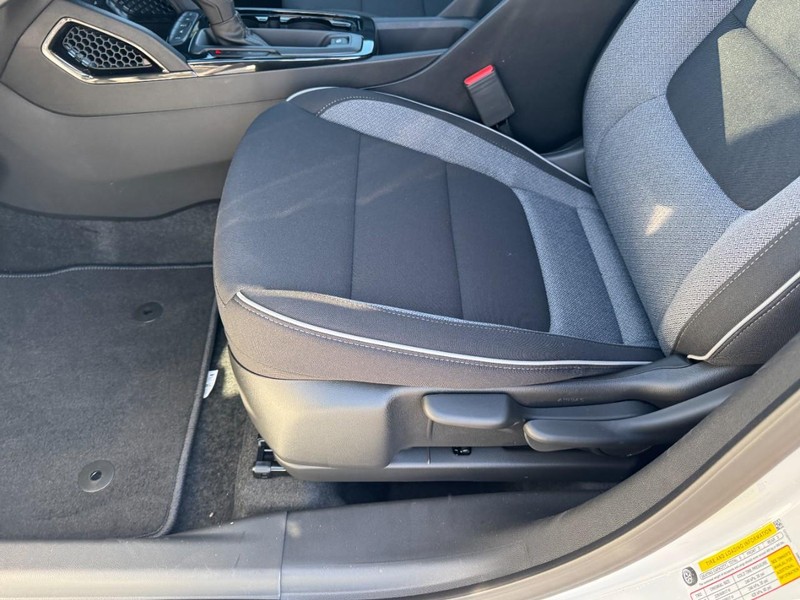 Chevrolet TrailBlazer Vehicle Image 09