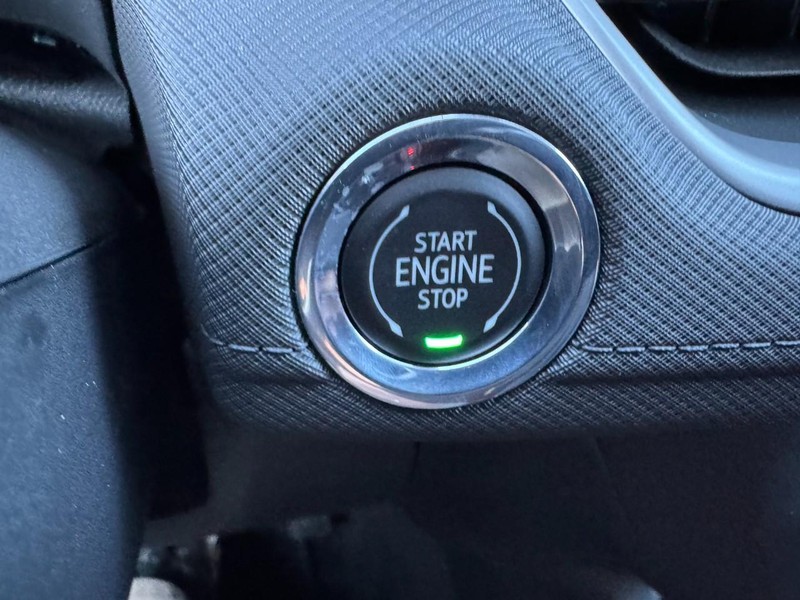 Chevrolet TrailBlazer Vehicle Image 16