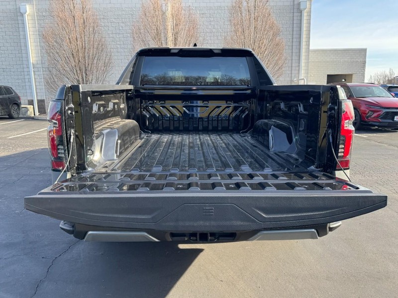 Chevrolet Silverado EV Vehicle Image 07