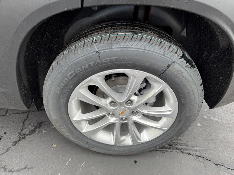 Chevrolet TrailBlazer Vehicle Image 06