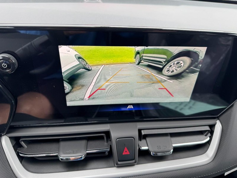 Chevrolet TrailBlazer Vehicle Image 15