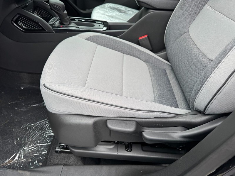 Chevrolet TrailBlazer Vehicle Image 07