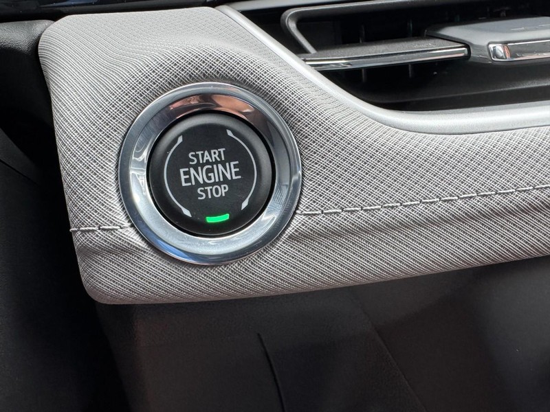 Chevrolet TrailBlazer Vehicle Image 15