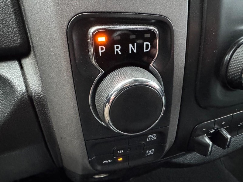 Ram 1500 Vehicle Image 18