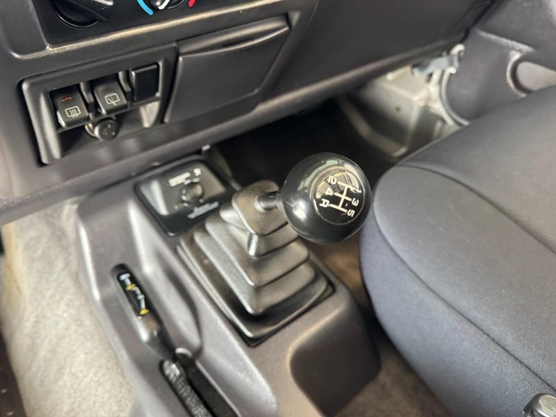 Jeep Wrangler Vehicle Image 14