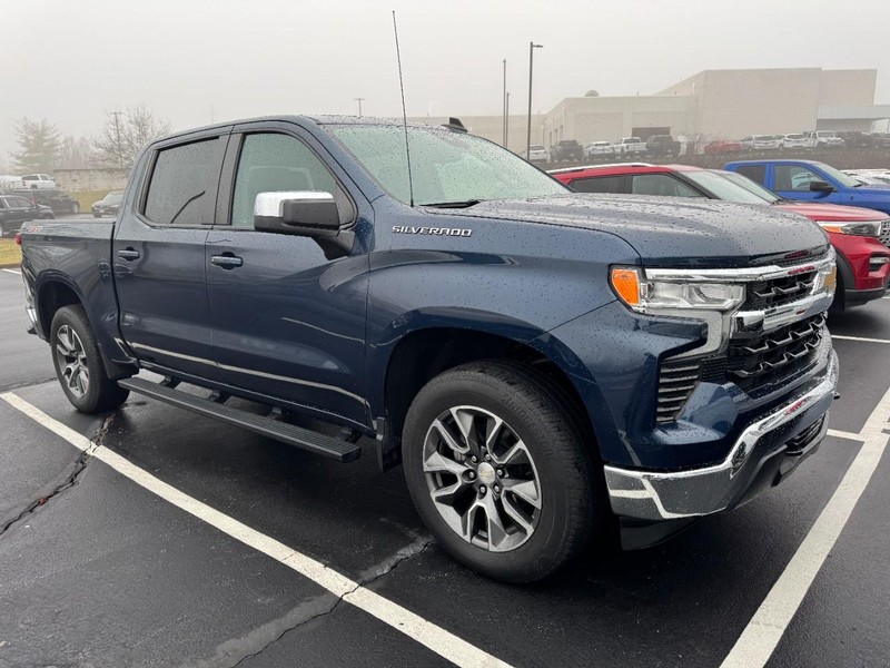 Chevrolet Silverado 1500 Vehicle Image 03