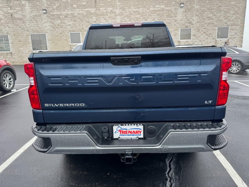 Chevrolet Silverado 1500 Vehicle Image 05