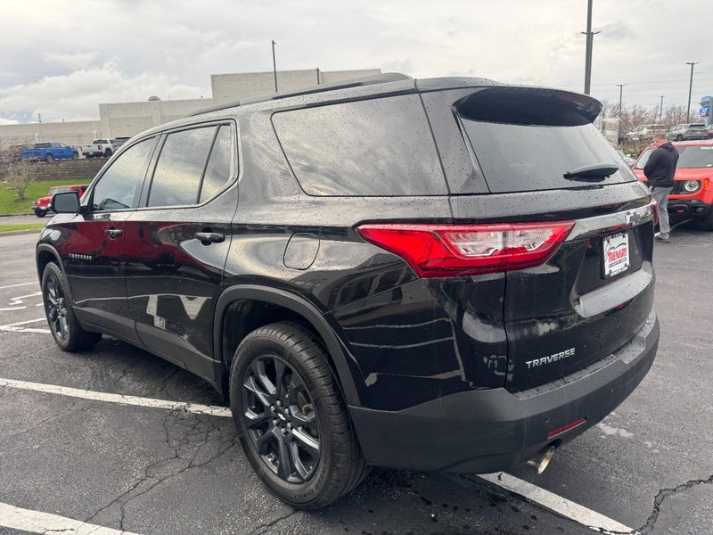 Chevrolet Traverse Vehicle Image 05