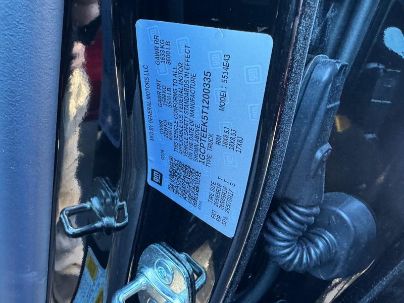 Chevrolet Colorado Vehicle Image 16