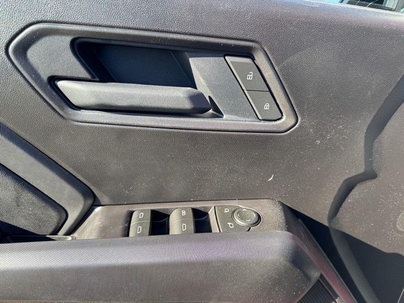 Chevrolet Colorado Vehicle Image 09