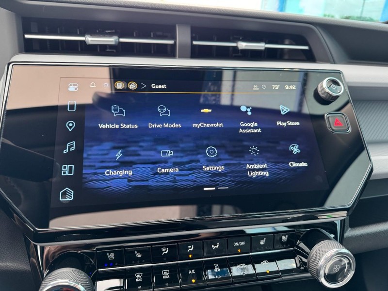 Chevrolet Bolt Vehicle Image 11