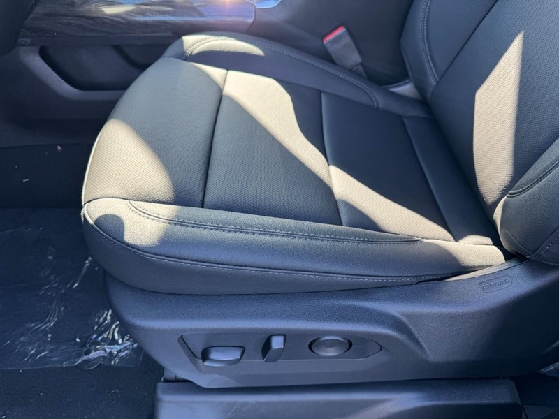 Chevrolet Silverado 1500 Vehicle Image 11