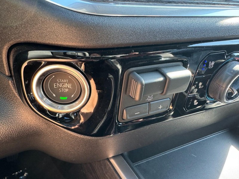 Chevrolet Silverado 1500 Vehicle Image 20