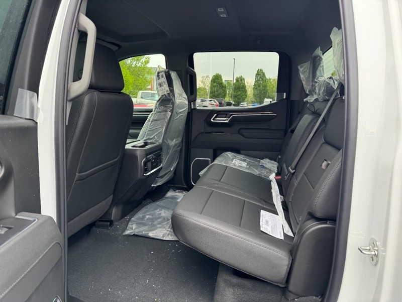 Chevrolet Silverado 1500 Vehicle Image 09