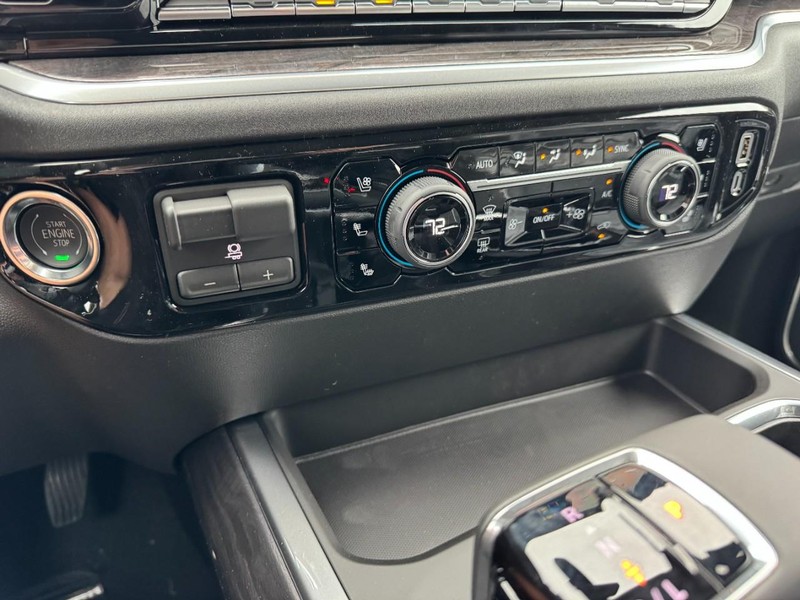 Chevrolet Silverado 1500 Vehicle Image 15