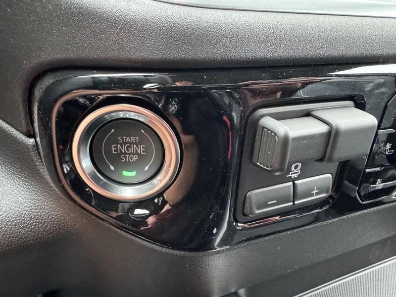 Chevrolet Silverado 1500 Vehicle Image 19