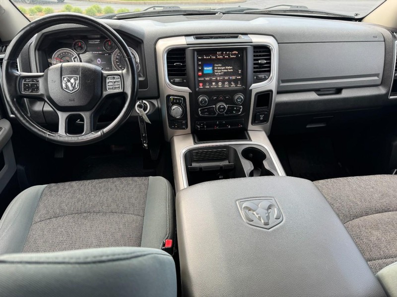 Ram 1500 Vehicle Image 11