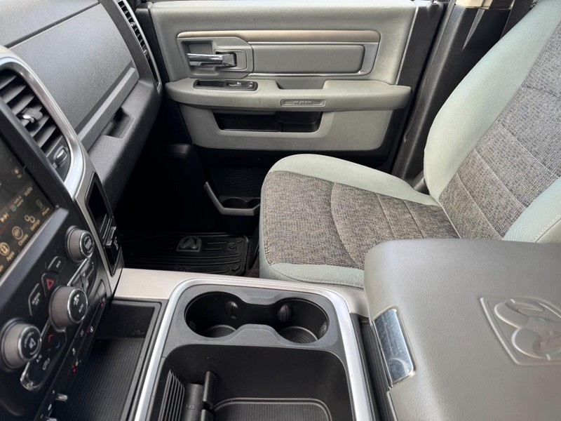 Ram 1500 Vehicle Image 13