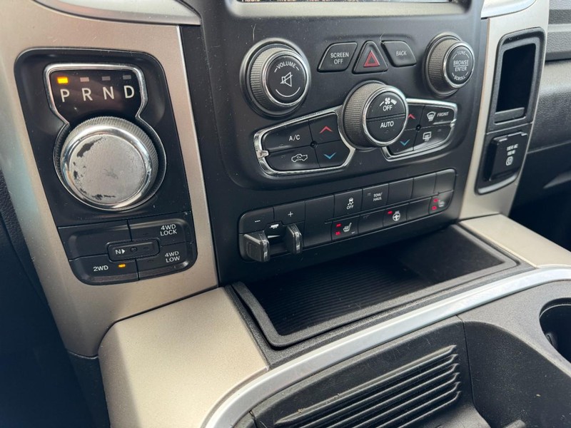 Ram 1500 Vehicle Image 18