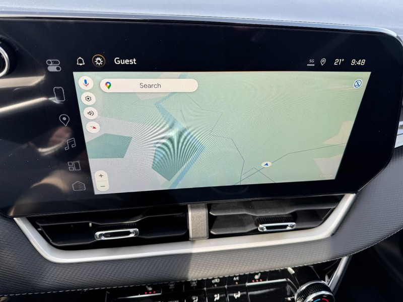 Chevrolet Equinox Vehicle Image 15