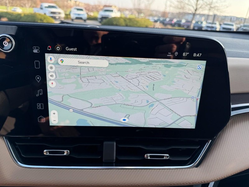 Chevrolet Equinox Vehicle Image 15