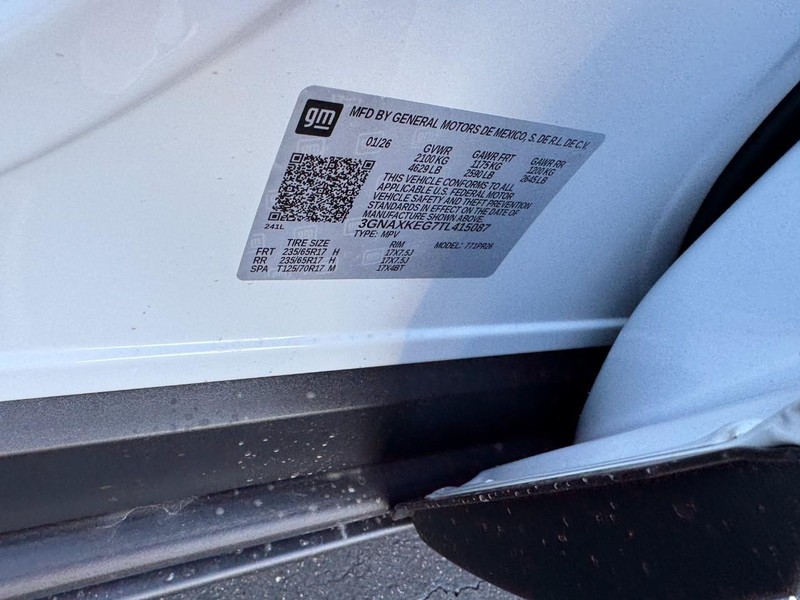 Chevrolet Equinox Vehicle Image 18