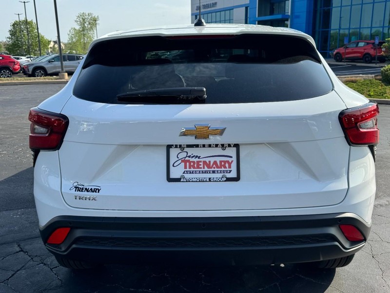 Chevrolet Trax Vehicle Image 04