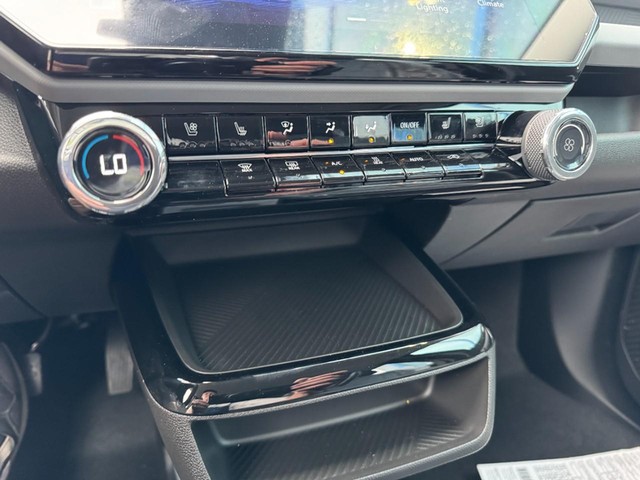 2027 Chevrolet Bolt RS - Photo 12