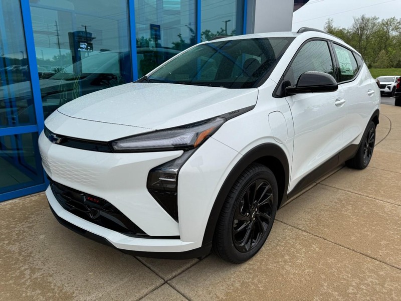 Chevrolet Bolt Vehicle Image 02