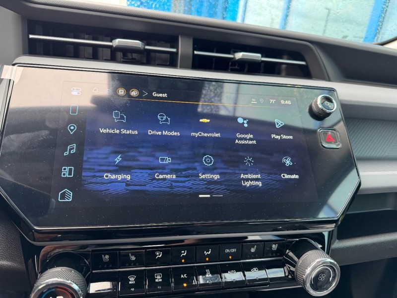 Chevrolet Bolt Vehicle Image 14