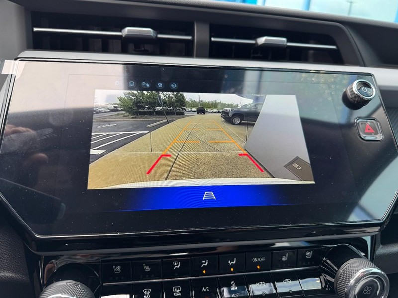 Chevrolet Bolt Vehicle Image 17