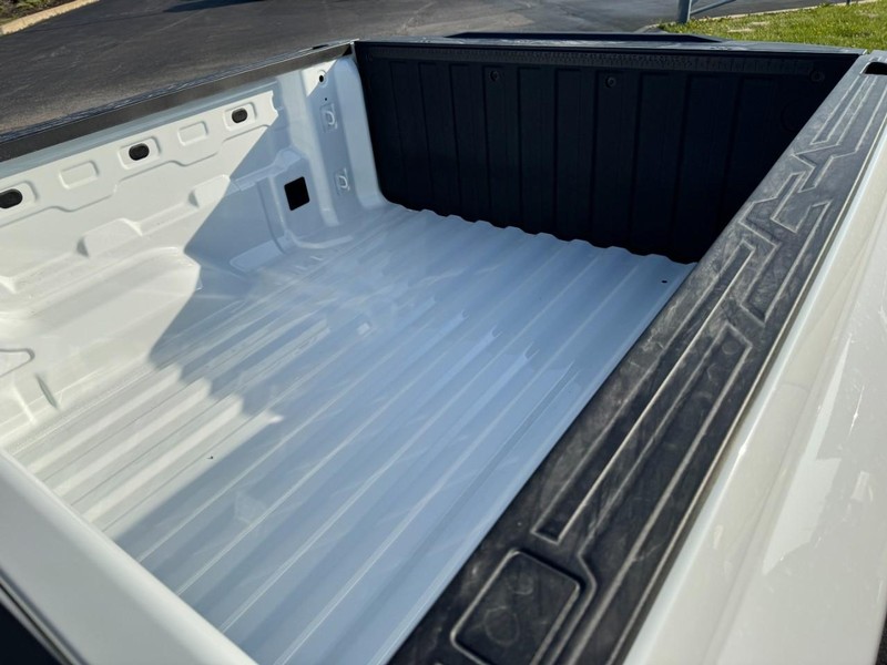 Chevrolet Colorado Vehicle Image 06