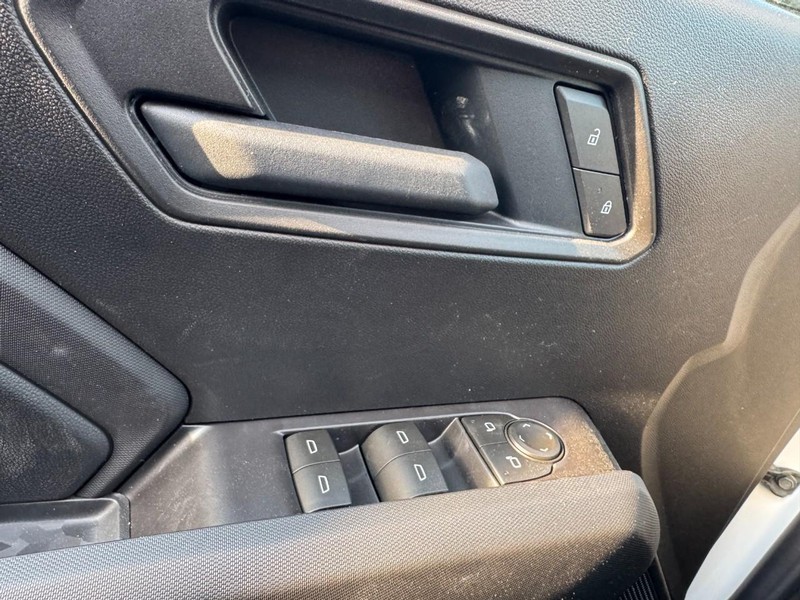 Chevrolet Colorado Vehicle Image 08