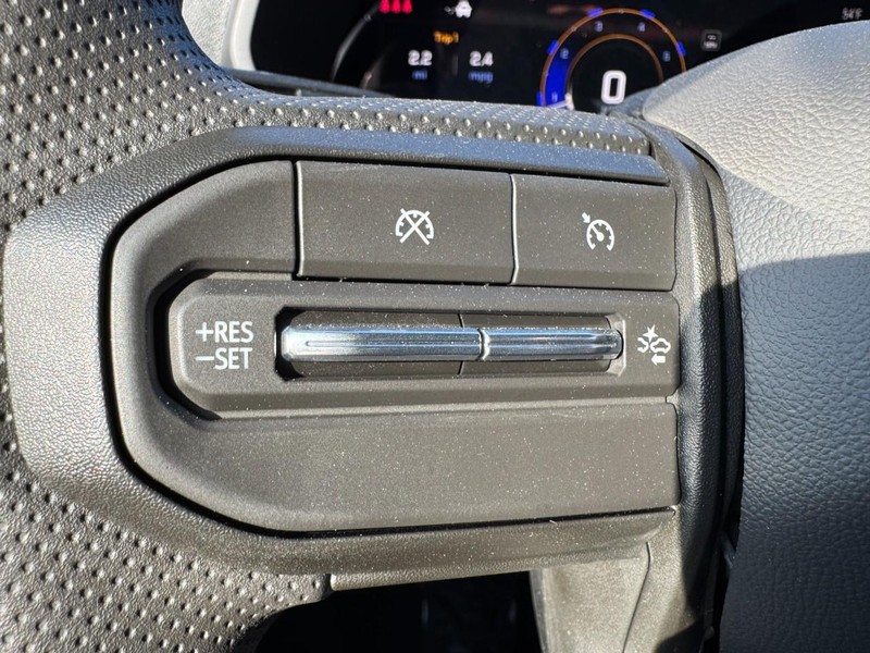 Chevrolet Colorado Vehicle Image 10