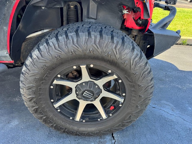 Jeep Wrangler Unlimited Vehicle Image 05