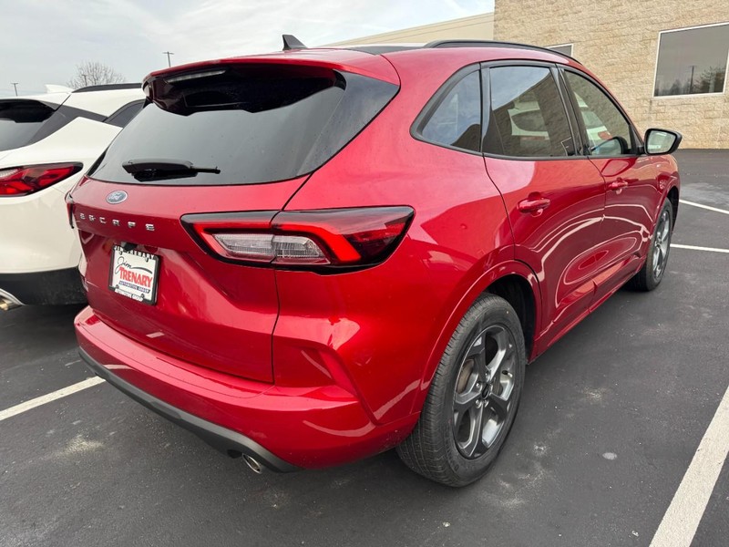 Ford Escape Vehicle Image 04