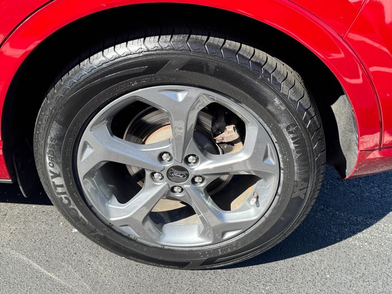 Ford Escape Vehicle Image 07