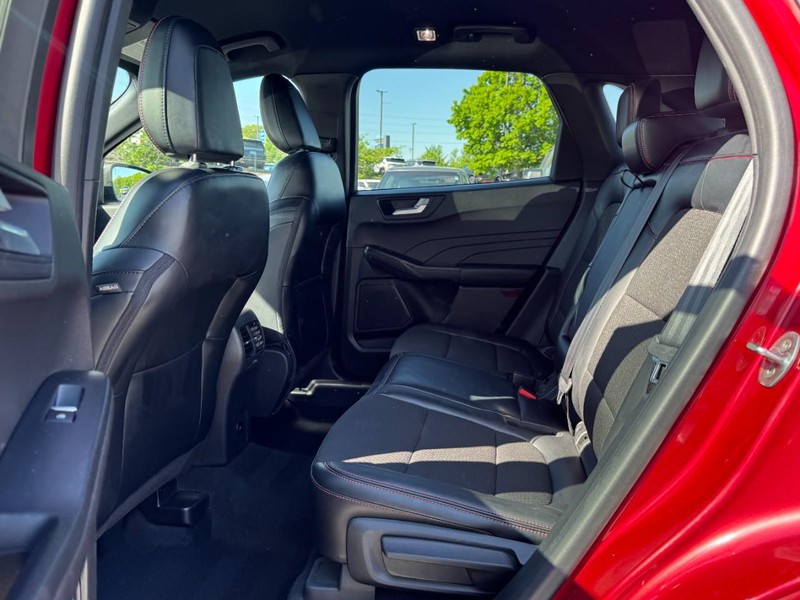 Ford Escape Vehicle Image 10