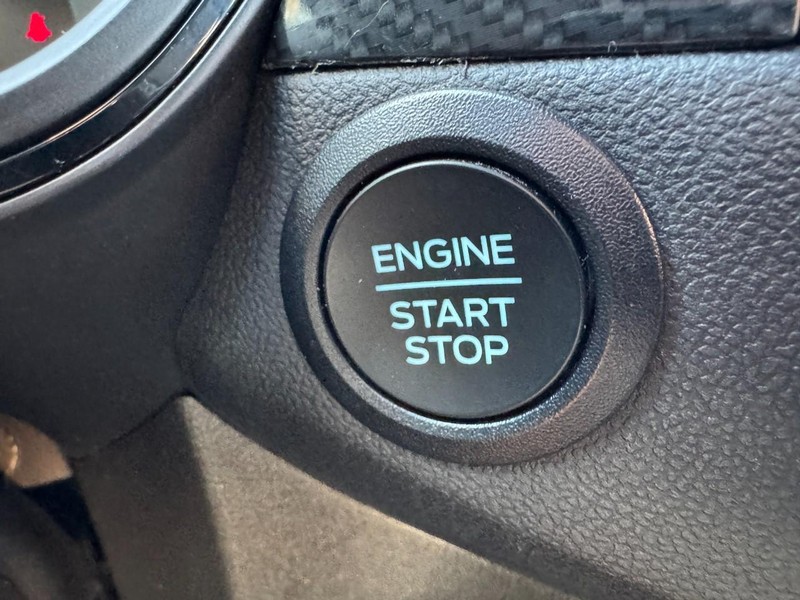 Ford Escape Vehicle Image 21