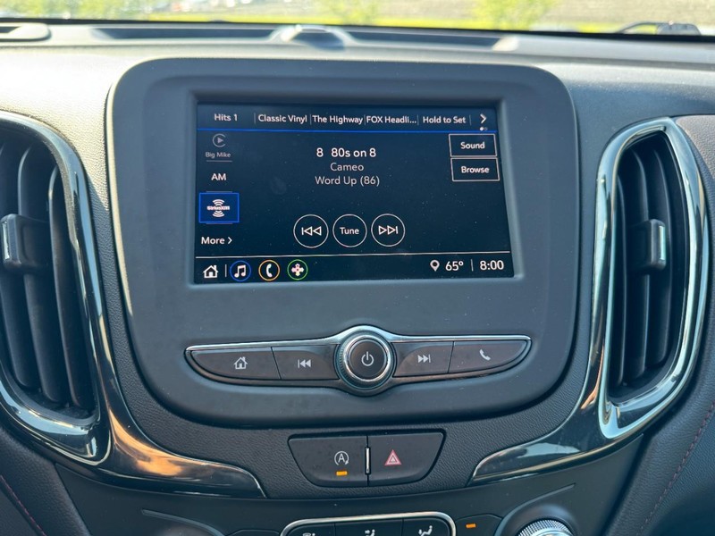 Chevrolet Equinox Vehicle Image 19