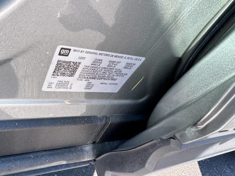 Chevrolet Equinox Vehicle Image 23