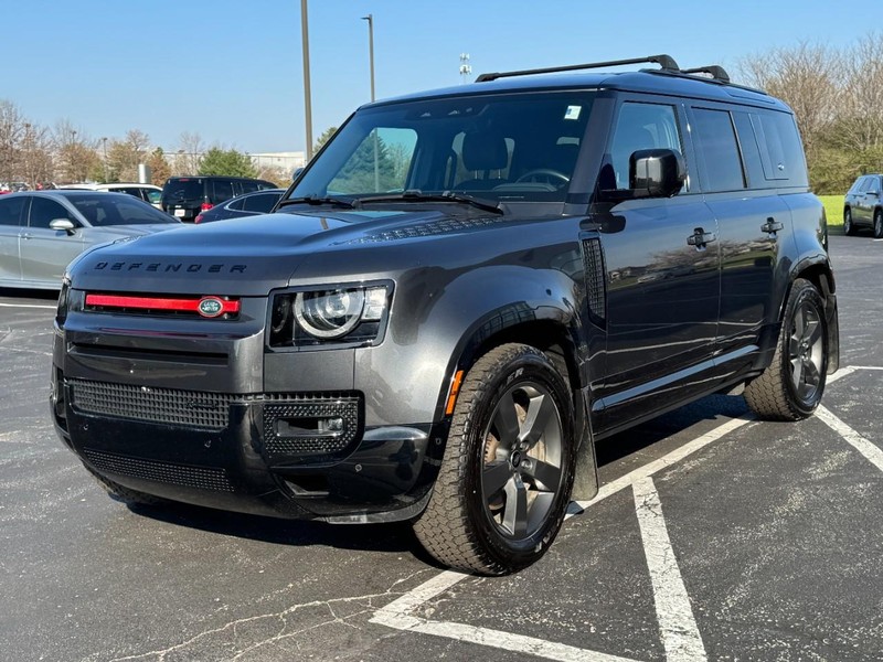 Land Rover Defender Vehicle Image 08